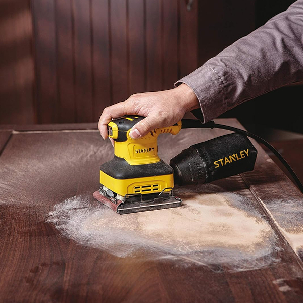 Stanley 1/4 Sheet Sander 240W