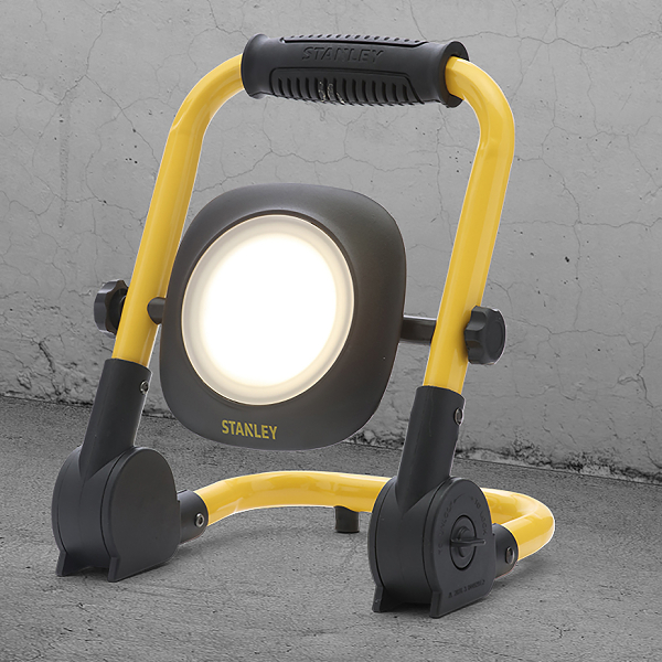 Stanley LED Folding Worklight 28W