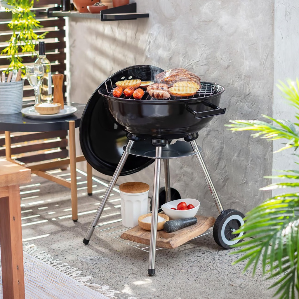 Do it Best 18.5-in Charcoal Kettle Grill