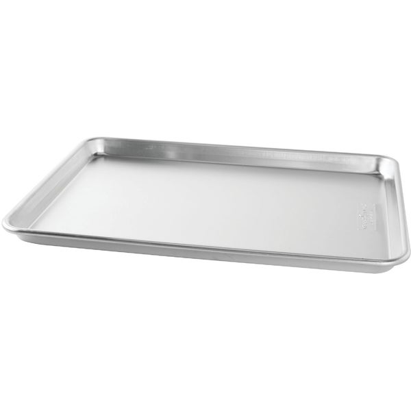 ****Nordic Ware Compact Ovenware Baking Sheet