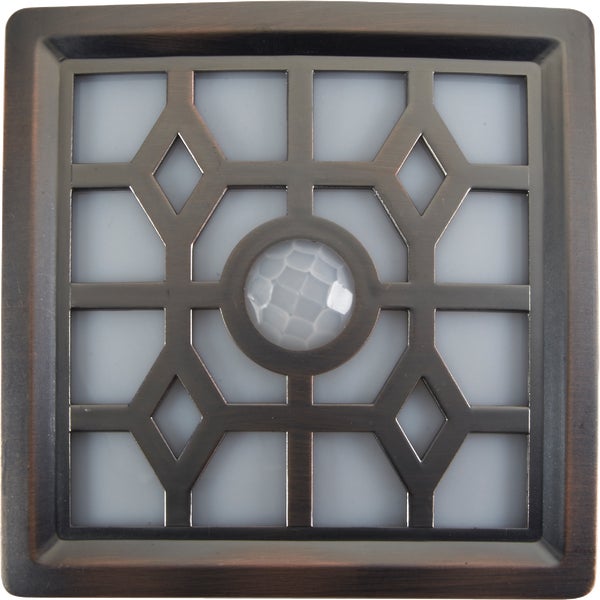 ****Fulcrum 15-Lumen Bronze Motion Sensing/Dusk-To-Dawn 4-LED Soft Glow Outdoor Battery Operated Light Fixture