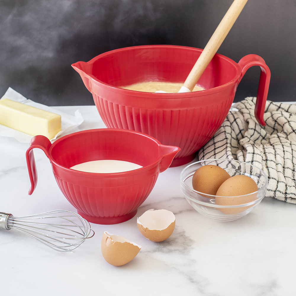 ****Nordic Ware 10-Cup Better Batter Bowl, Red