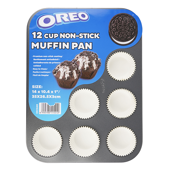 Oreo 12-cup Muffin Pan with 60pc Paper Baking Cups 35x26.5x3cm