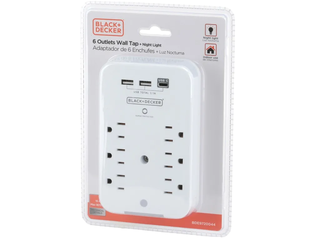 Black &amp; Decker 6-Outlet Extender with Night Light, 2 USB-A, 1 USB-C