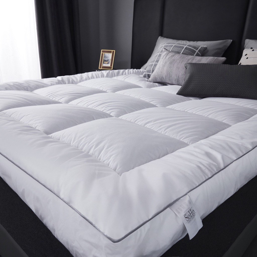 SoHo King Mattress Topper
